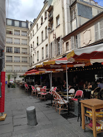 Atmosphère du Restaurant Le Passage Saint Honoré à Paris - n°12