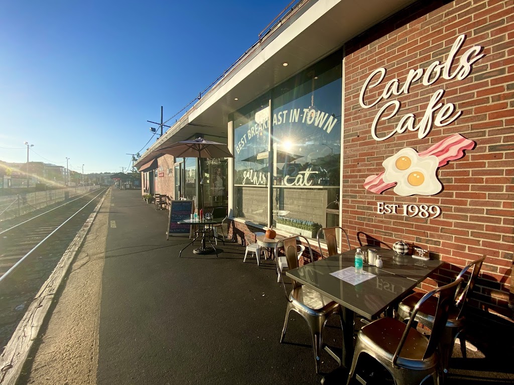 Carol's Café 01880
