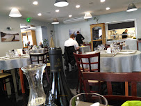 Atmosphère du Restaurant français L'ESCALE RESTAURANT TRAITEUR à Prouvy - n°16