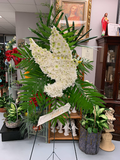 Florist «Pretty Petals Floral Boutique», reviews and photos, 2932 Hillcrest Dr, San Antonio, TX 78201, USA