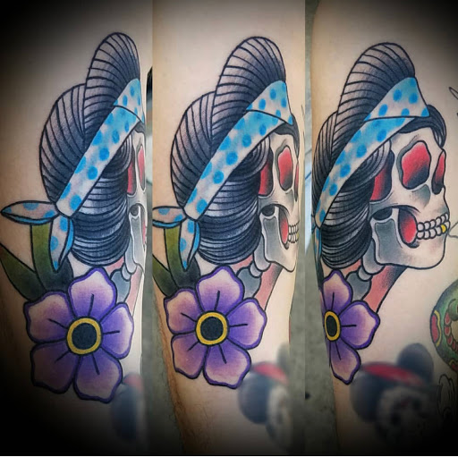 Tattoo Shop «Dallas Tattoo & Arts Company», reviews and photos, 2712 Live Oak St, Dallas, TX 75204, USA