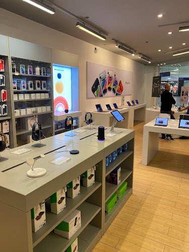 Comments and reviews of iStore - Apple Woking