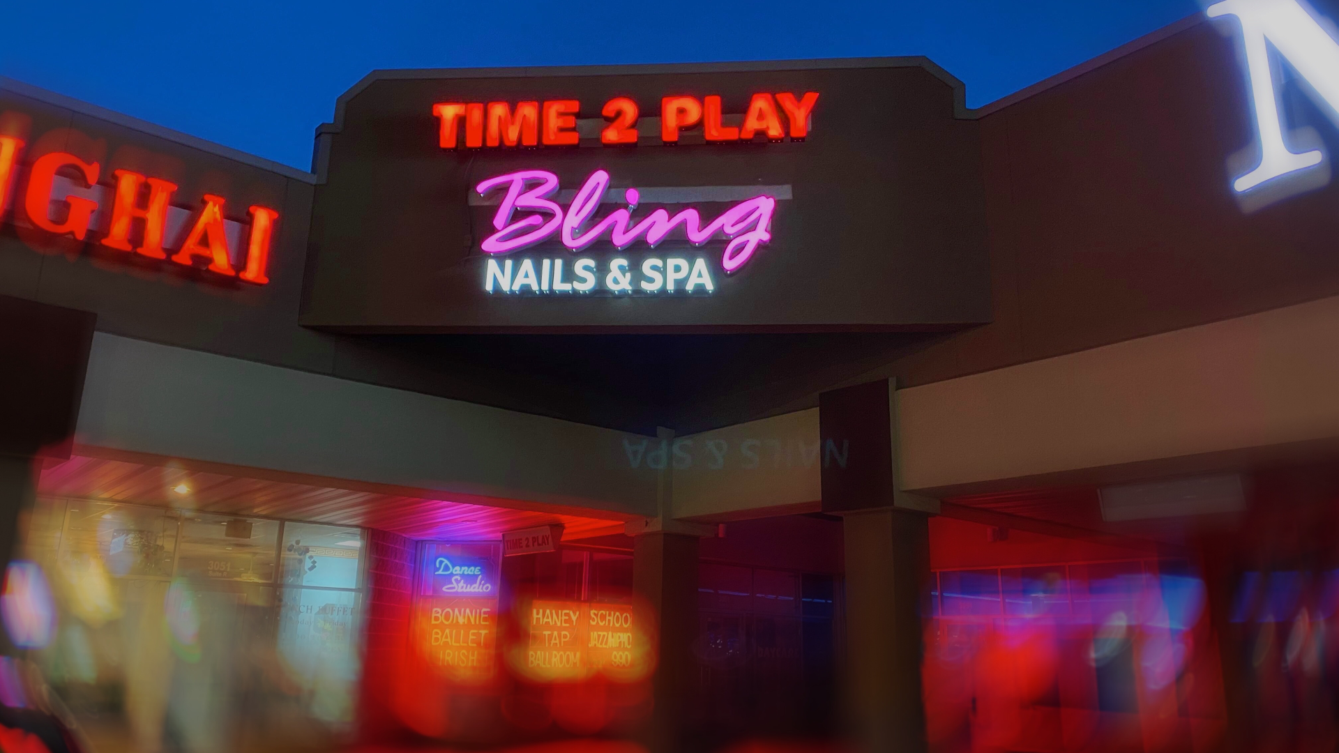 Bling Nails & Spa - Fargo