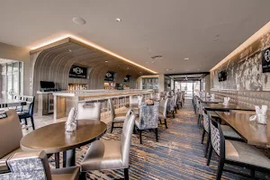 Ring of Honor Kitchen & Bar image
