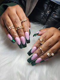 Lolita Fancy Nails