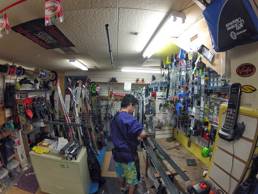 Outdoor Sports Store «2nd Wind Sports», reviews and photos, 202 State St, Hood River, OR 97031, USA