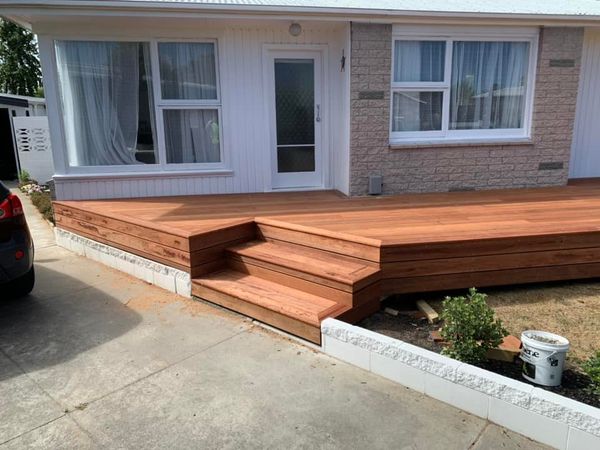 Comments and reviews of Mainland Decking LTD