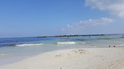 Photo de Al Bahri Public Beach - endroit populaire parmi les connaisseurs de la détente