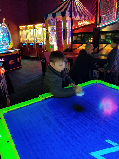 Movie Theater «Wunderland Milwaukie Cinemas», reviews and photos, 11011 SE Main St, Milwaukie, OR 97222, USA