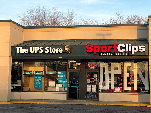 Shipping and Mailing Service «The UPS Store», reviews and photos, 872 S Milwaukee Ave, Libertyville, IL 60048, USA