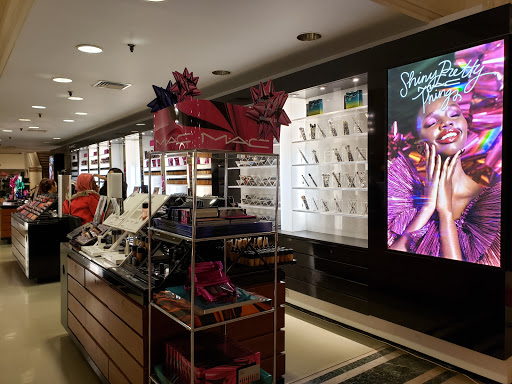 MAC Cosmetics, 1300 Market St, Philadelphia, PA 19107, USA, 