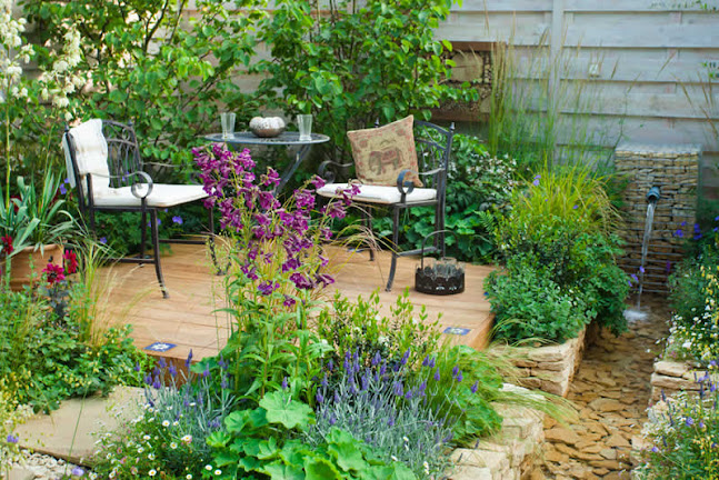 Reviews of Glorious Gardens in Brighton - Landscaper