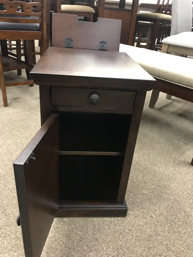 Furniture Store «Furniture & Mattress Discounters», reviews and photos, 2388 N Alma School Rd, Chandler, AZ 85224, USA