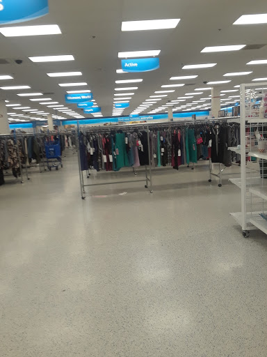 Clothing Store «Ross Dress for Less», reviews and photos, 835 Cortez Rd W, Bradenton, FL 34207, USA