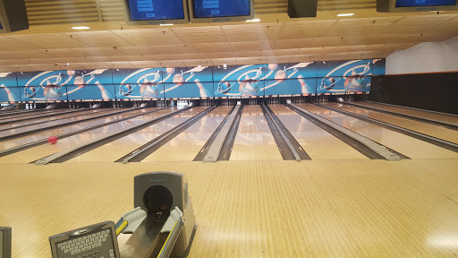 Bowling Alley «Bluebird Lanes», reviews and photos, 3900 W Columbus Ave, Chicago, IL 60652, USA