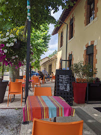 Atmosphère du Restaurant La Tête de l'art à Auch - n°5