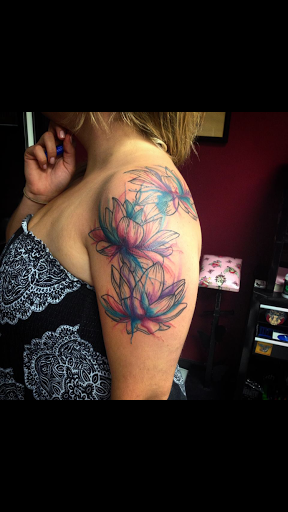 Tattoo Shop «Stained in pain tattoos», reviews and photos, 4211 N Milwaukee Ave, Chicago, IL 60641, USA