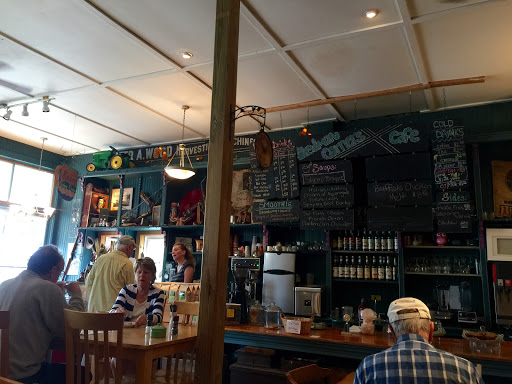 Cafe «Stedman Cafe», reviews and photos, 6335 Magnolia-Stedman Rd, Mayville, NY 14757, USA