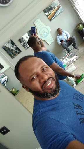 Barber Shop «Big Apple Style Barbershop», reviews and photos, 105 S Federal Hwy, Dania Beach, FL 33004, USA