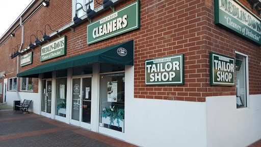 Dry Cleaner «Medlin-Davis Cleaners, Cameron Village», reviews and photos, 2021 Smallwood Dr, Raleigh, NC 27605, USA