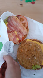 Photo n°42 de McDonald's à Serres-Castet ()