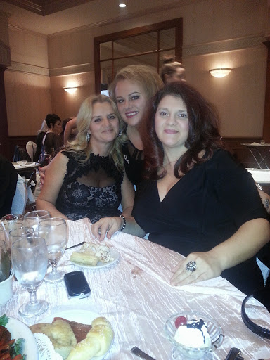 Banquet Hall «Villa Penna Banquet Office Hours: Mon-Sat 10am-6pm», reviews and photos, 43985 Hayes Rd, Sterling Heights, MI 48313, USA