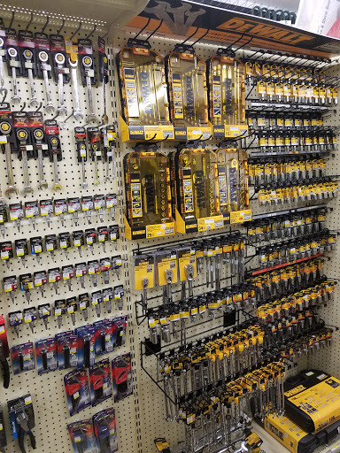 Hardware Store «Lakewood Hardware», reviews and photos, 16608 Madison Ave, Cleveland, OH 44107, USA