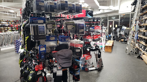Sporting Goods Store «Play It Again Sports - Schaumburg , IL», reviews and photos, 1127 S Roselle Rd, Schaumburg, IL 60193, USA