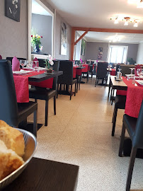 Atmosphère du Restaurant Les Négociants à Fay-sur-Lignon - n°1
