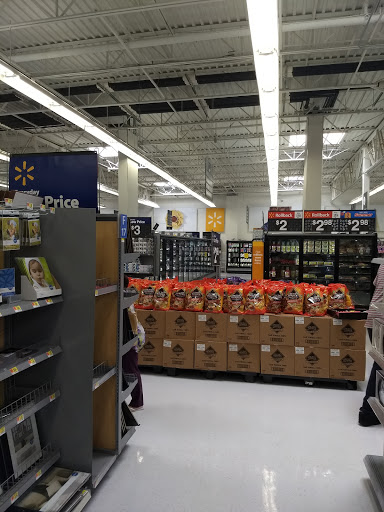 Discount Store «Walmart», reviews and photos, 465 Bridgeport Ave, Shelton, CT 06484, USA