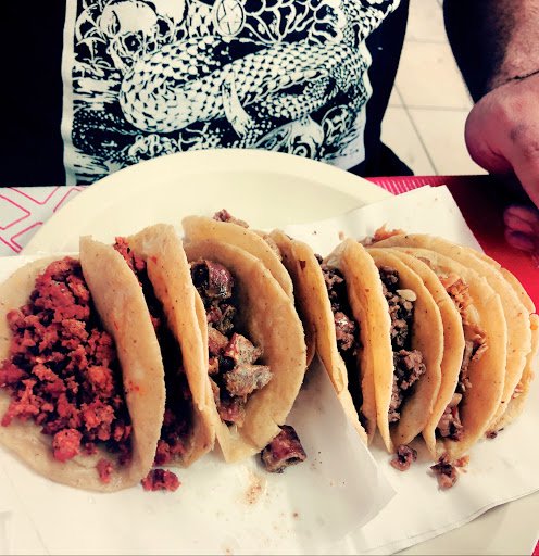 Tacos Chichos