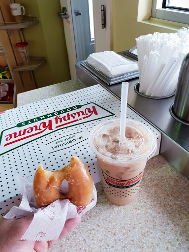 Bakery «Krispy Kreme Doughnuts», reviews and photos, 3605 Ira E Woods Ave, Grapevine, TX 76051, USA