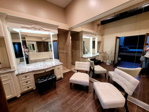 Wedding Venue «28 Event Space», reviews and photos, 1300 W 28 St, Kansas City, MO 64108, USA