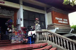 pasar sukawati baru image