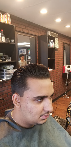 Barber Shop «Classic Blends Barbershop», reviews and photos, 1700 Elmwood Ave, Warwick, RI 02888, USA
