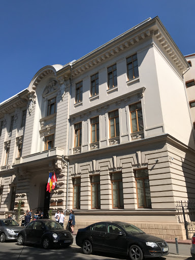 Facultatea de Administrarea Afacerilor cu Predare în Limbi Străine