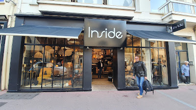 Inside à Caen