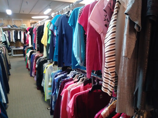 Thrift Store «That Other Thrift Store», reviews and photos, 4155 Coon Rapids Blvd NW, Coon Rapids, MN 55433, USA