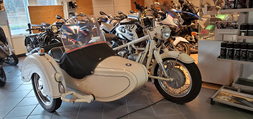 BMW Motorcycle Dealer «Max BMW Motorcycles», reviews and photos, 465 Federal Rd, Brookfield, CT 06804, USA