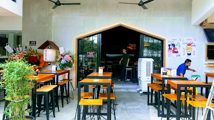 GUĀNG Restaurant & Bar Bukit Jalil
