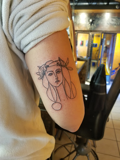 Explore ny giants tattoo ideas, creative tattoo ideas in Waukesha, available at Waukesha Tattoo Company Galleria Edge