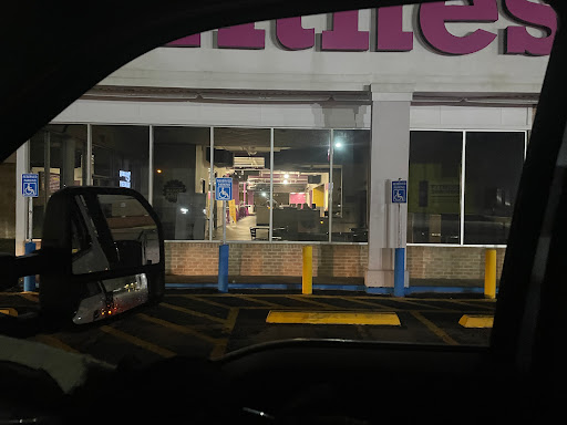 Gym «Planet Fitness», reviews and photos, 1906 N Frazier St, Conroe, TX 77301, USA