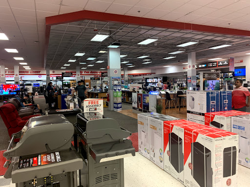 Appliance Store «P.C. Richard & Son», reviews and photos, 885 St George Ave, Woodbridge, NJ 07095, USA