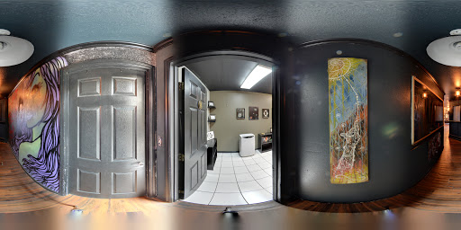 Tattoo Shop «No Egrets Tattoo Studios», reviews and photos, 1128 College St, Clarksville, TN 37040, USA