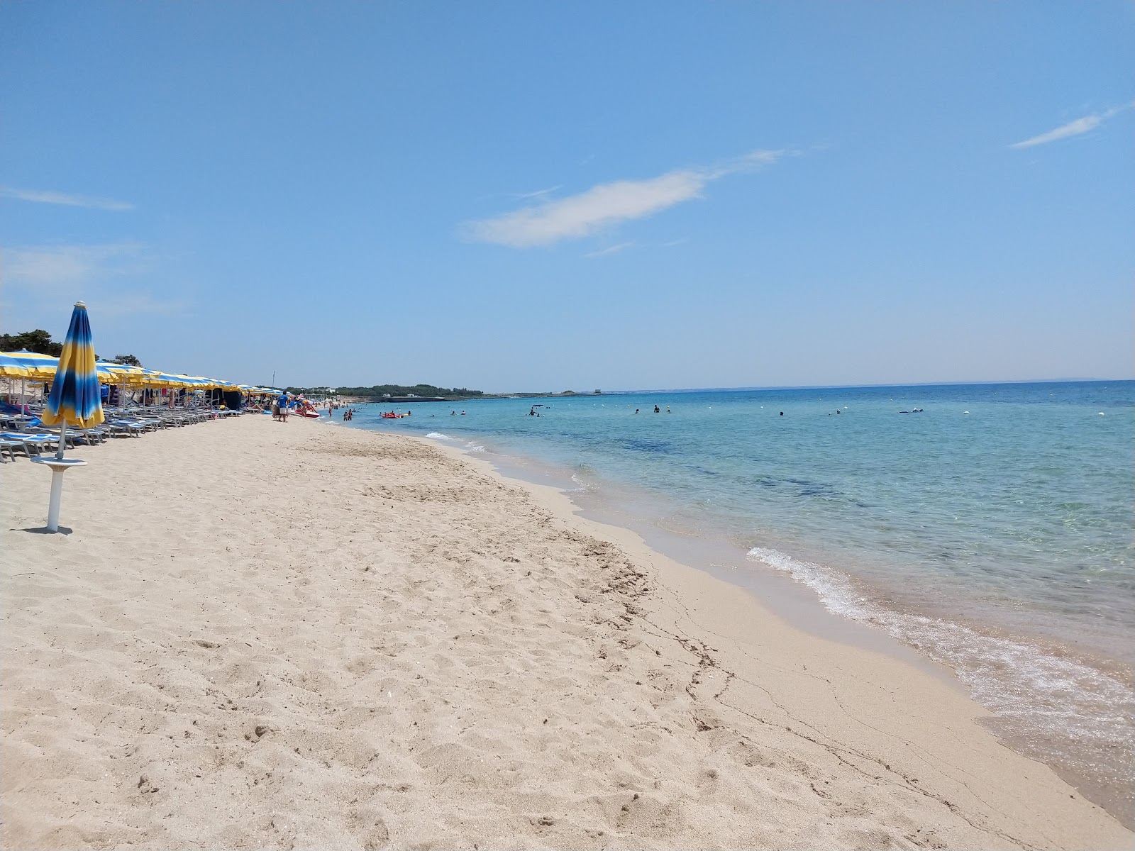 Porto Cesareo Beach的照片 具有非常干净级别的清洁度