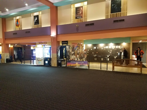 Movie Theater «Regal Cinemas Lake Zurich 12», reviews and photos, 755 S Rand Rd, Lake Zurich, IL 60047, USA