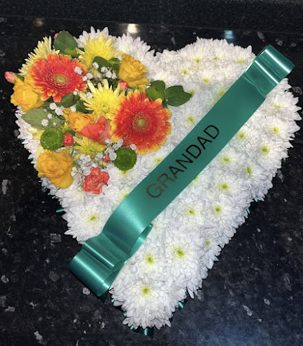 Reviews of Tracey's Florist Leicester in Leicester - Florist