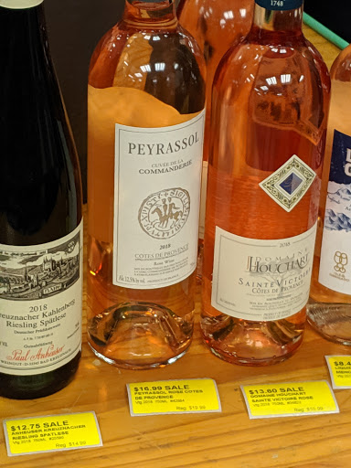 Wine Store «Wollaston Wine & Spirits», reviews and photos, 58 Beale St, Quincy, MA 02170, USA