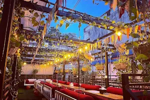 Silk Garden Bar and Restaurant image