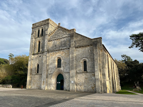 Basilique Notre-Dame-de-la-Fin-des-Terres de Soulac-sur-Mer à Soulac-sur-Mer